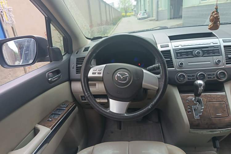 Used Mazda 8 2011 2.3L Deluxe Edition