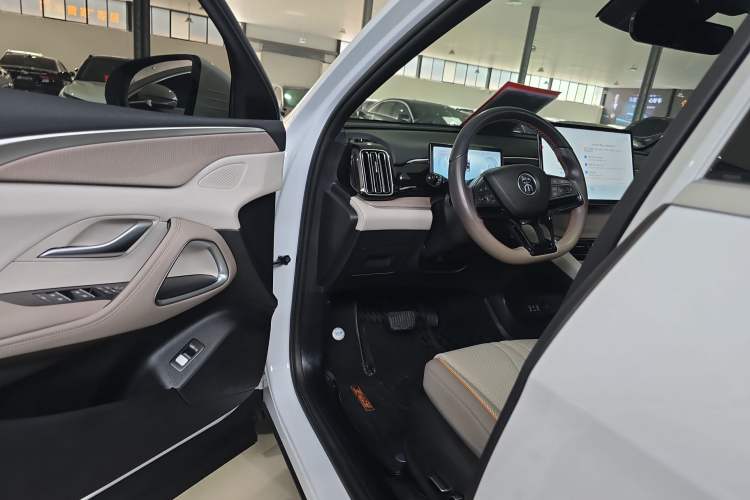 Used BYD Song Pro New Energy 2024 HONOR Edition DM-i 110KM Excellence Model