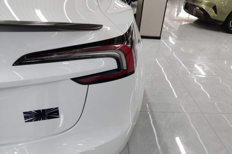 Used Tesla Model 3 2024 High-Performance All-Wheel-Drive Version