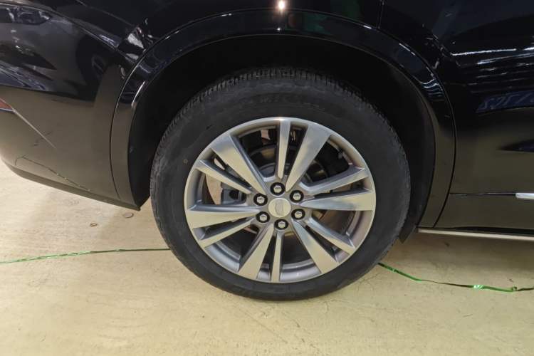 Used Cadillac XT6 2021 28T Six-Seater Luxury Version