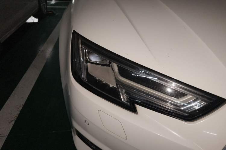 Used Audi A4L 2017 Plus 40 TFSI Fashion Model
