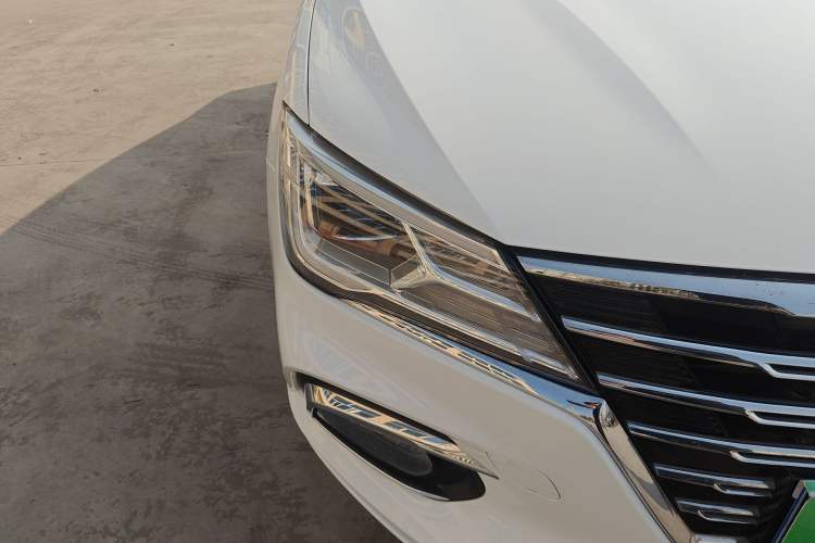 Used Roewe i5 2020 1.5L Manual 4G Connect Luxury Edition