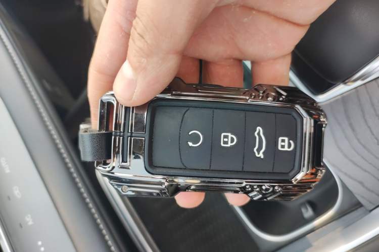 Used Chery Tiggo 8 PLUS 2024 Champion Edition 290TGDI DCT HaoYue 7-Seater