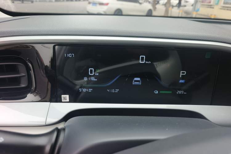 Used Geely Galaxy Geome 2025 410 km Free Version
