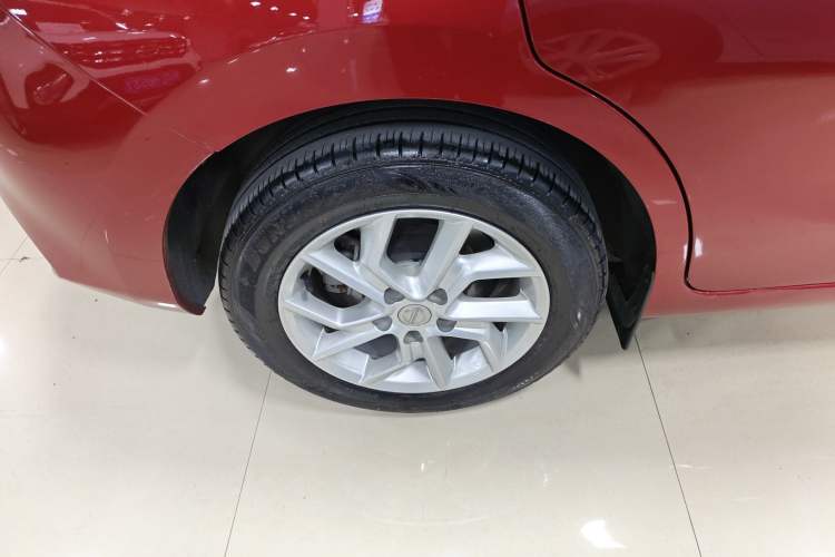 Used Nissan Tiida 2021 1.6L CVT Smart Drive Edition Right Rear Wheel Hub