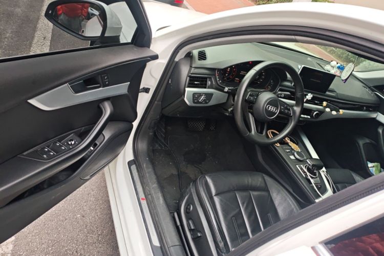 Used Audi A4L 2019 40 TFSI Fashion Edition China VI Emission Standard