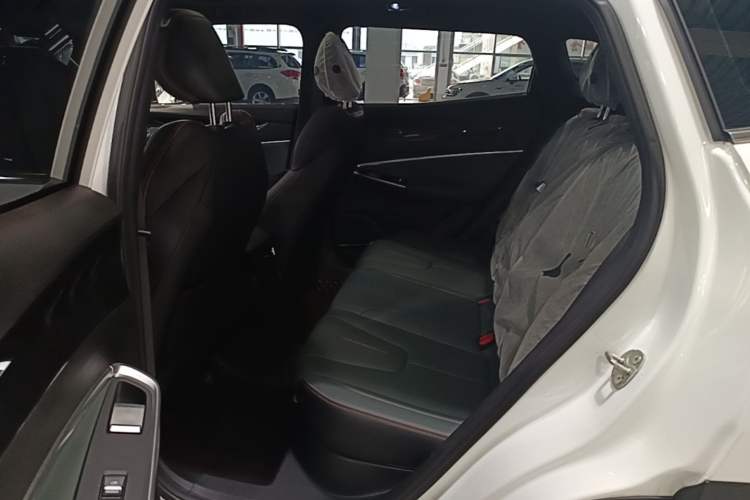 Used Geely Auto Emgrand X7 Sport 2024 1.5TD Smart Connect+