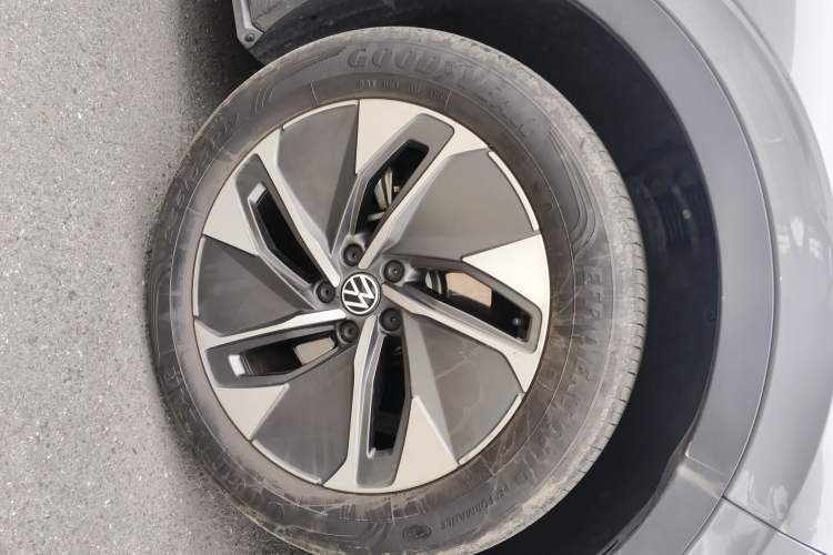 Used Volkswagen ID.4 CROZZ 2022 Standard Range PURE Edition