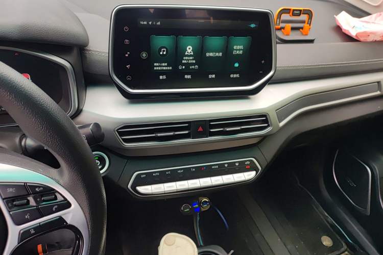 Used BAIC Beijing EX3 2019 R600 Strong Wind Edition Audio And AC Panel