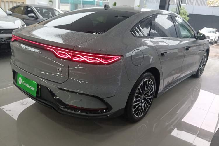 Used BYD Han 2025 DM-i Intelligent Driving Edition 125KM LiDAR Flagship Model Rear Right 45 Deg