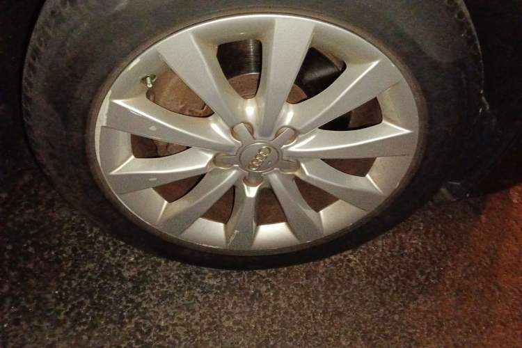 Used Audi A6L 2014 30 FSI Comfort Model Exterior 6