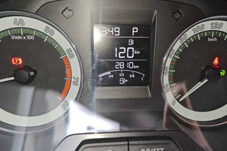 Used Skoda Rapid 2018 1.6L Automatic Comfort Edition