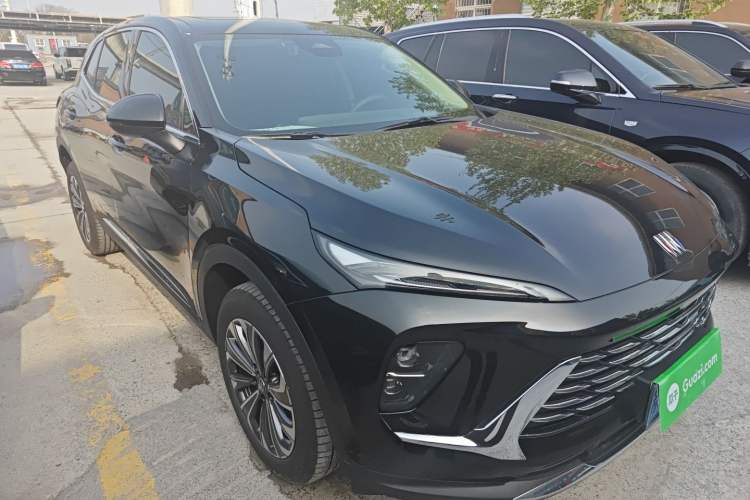 Used Buick Envision 2025 25T Entry-Grade Platinum Edition Front Right 45 Deg