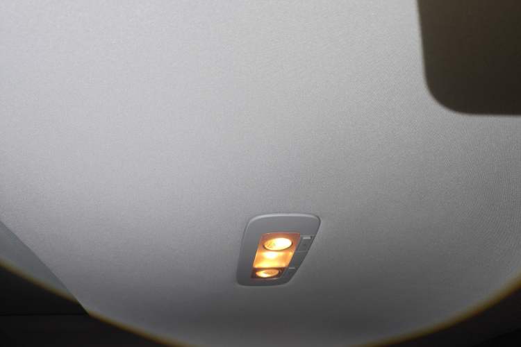 Used Volkswagen FAW-Volkswagen CC 2011 2.0 TSI Luxury Edition Headliner