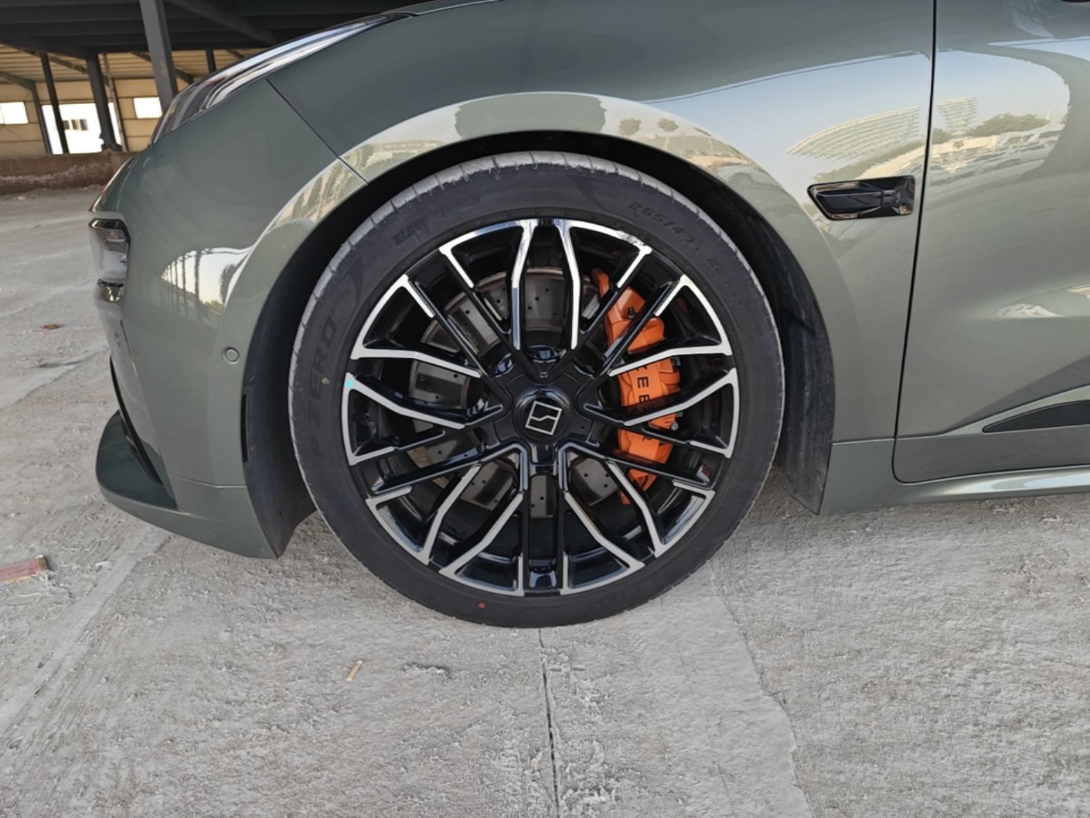 Zeekr 001 2024 YOU Edition 100 kWh All-Wheel Drive — снимка 10