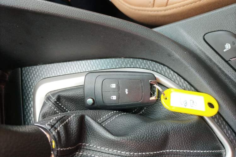 Used Buick Excelle GX 2018 18T Automatic Flagship Model
