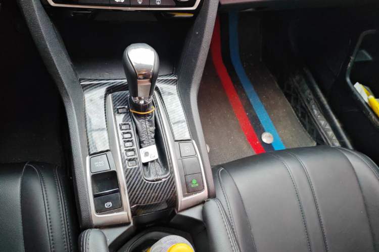 Used Honda Civic 2016 180TURBO CVT Comfort Version
