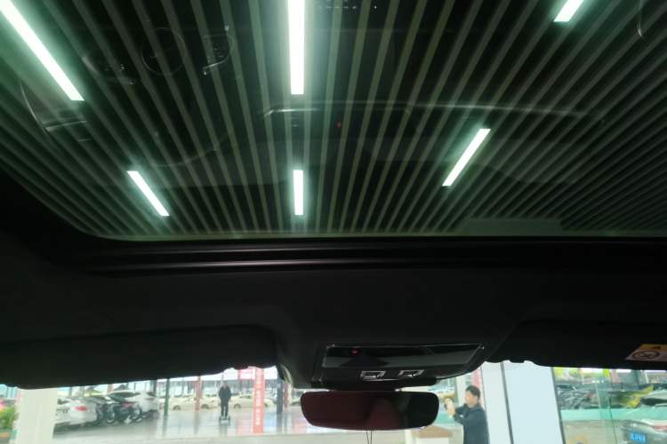 Used Jaguar F-PACE 2024 P250 R-Dynamic SE