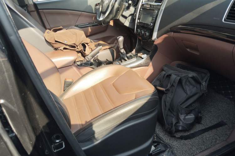 Used FORTHING SX6 2016 1.6L Manual Luxury Model