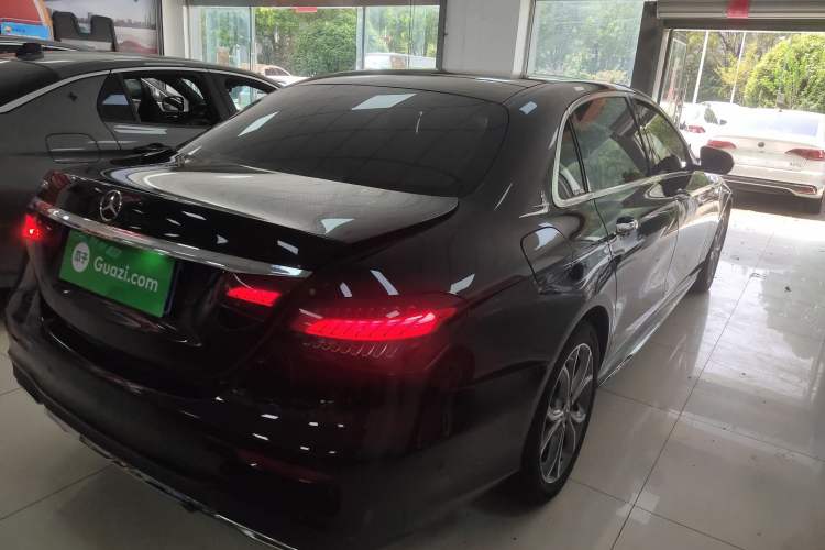 Used Mercedes-Benz E-Class 2021 Restyled E 300 L Sport Luxury Edition Rear Right 45 Deg