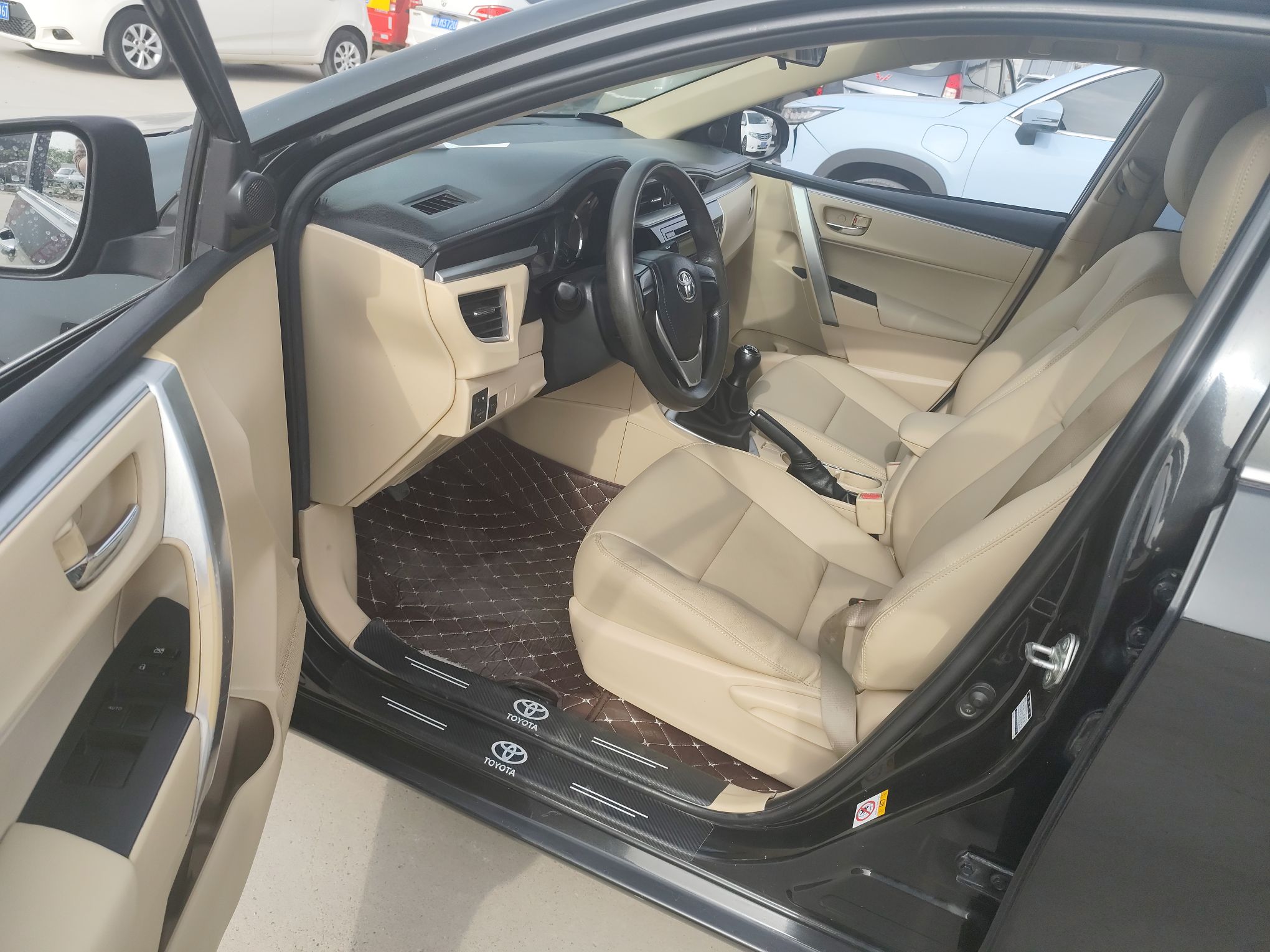 Interior delantero