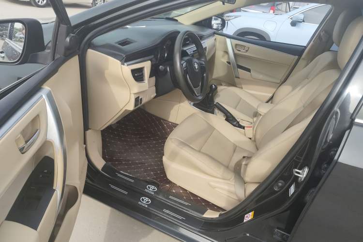 Used Toyota Corolla 2014 1.6L Manual GL Left Front Seat