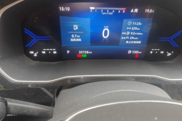 Used Jetta VS7 2023 280TSI Automatic Enjoyment Edition Odometer Close Up