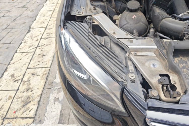 Used Mercedes-Benz GLC 2019 GLC 200 L 4MATIC
