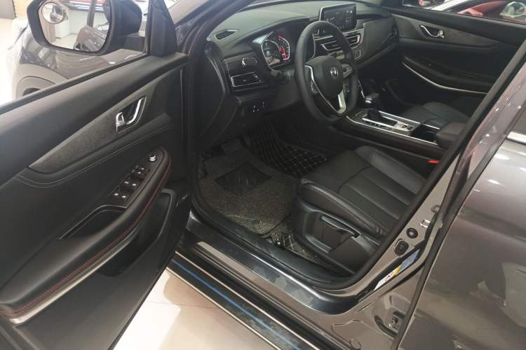 Used Changan CS75 2022 Blue Whale Edition 1.5T DCT Luxury Model