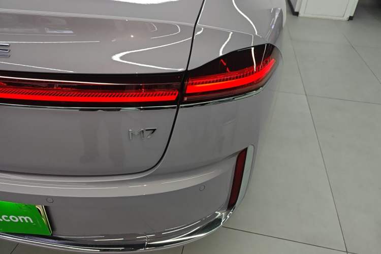 Used Roewe M7 DMH 2025 Model 160km Enjoyment Version
