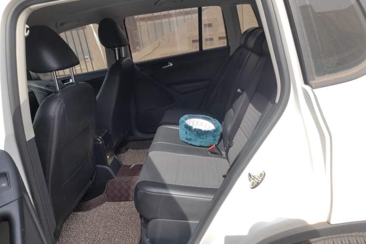 Used Volkswagen Tiguan L 2015 1.8TSI Automatic Two-Wheel Drive Trend Edition
