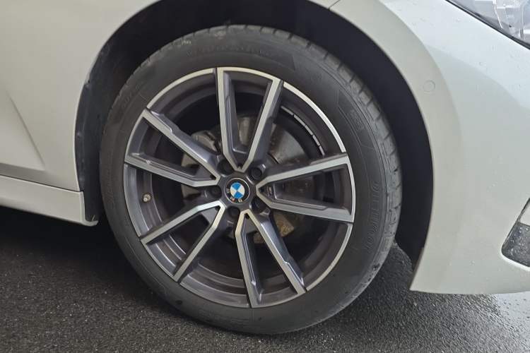 Used BMW 3 Series 2024 325Li M Sport Package