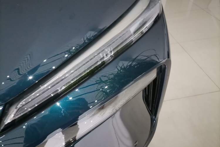 Used Wey Lanshan 2025 Four-Wheel Drive Max Left Front Headlight