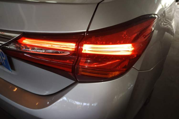 Used Toyota Levin 2017 Revised 185T CVT Elite Edition China V Standard
