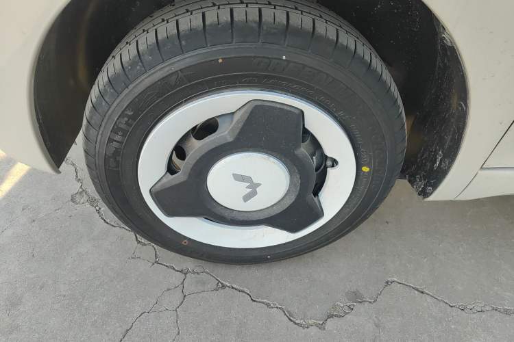 Used Wuling Hongguang MINIEV 2024 3rd Generation 215km Youth Edition