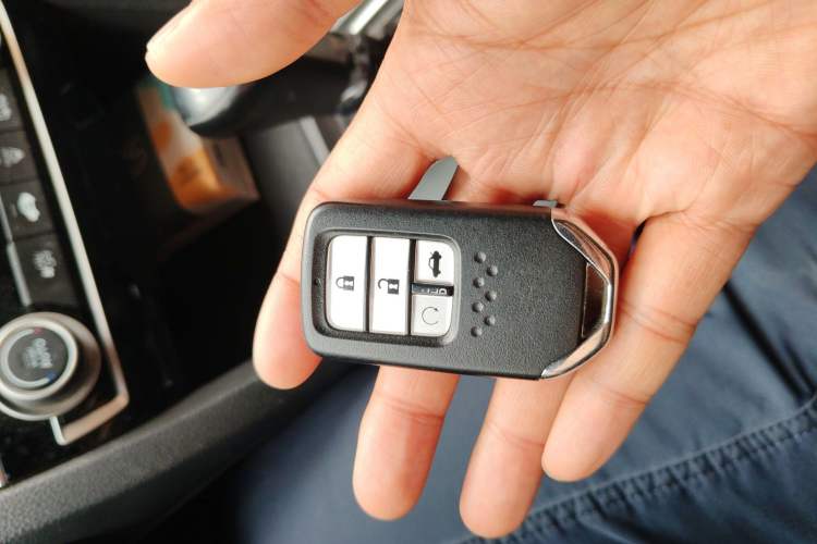 Used Honda Civic 2019 220TURBO CVT Power Edition China VI Emission Standard Vehicle Key