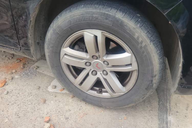 Used Wuling Hongguang PLUS 2019 1.5T Manual Luxury 7-Seater
