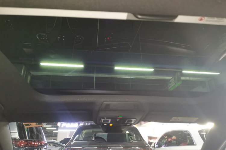 Used Volkswagen Golf 2025 300TSI R-Line