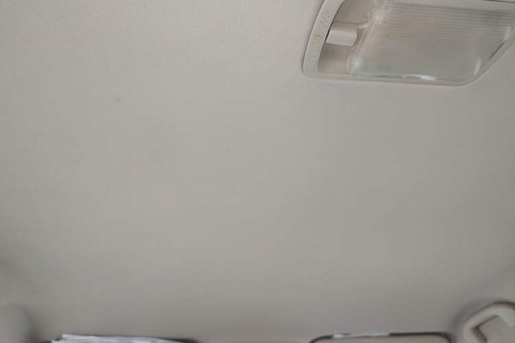 Used Nissan X-Trail 2017 2.0L Manual Classic Edition 2WD
