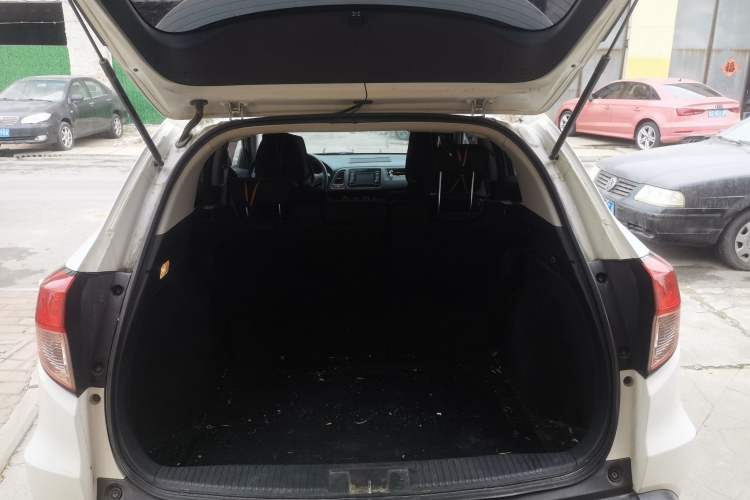 Used Honda Vezel 2017 1.5L CVT 2WD Comfort Model