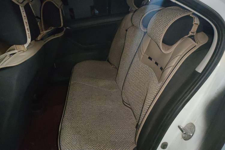 Used Volkswagen Jetta 2017 1.4L Manual Fashion Edition
