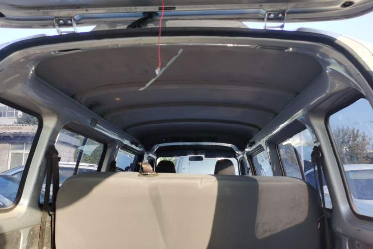 Used Wuling Rongguang EV 2020 Basic Version 7-Seater 300 km
