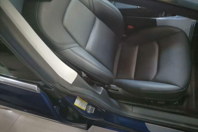 Used Tesla Model 3 (Import) 2019 Standard Range Rear-Wheel Drive Upgraded Version (52 kWh)