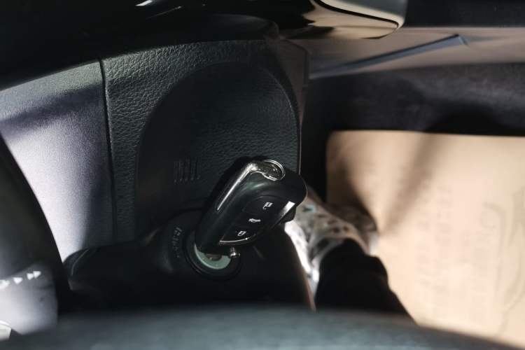 Used Toyota Levin 2017 Revised 185T CVT Elite Edition China V Standard Interior 1