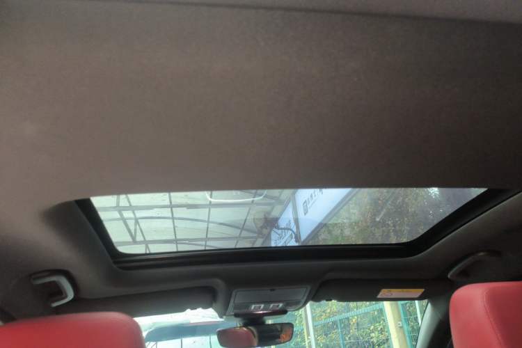 Used Jaguar XEL 2020 2.0T 200 PS R-DYNAMIC S Advanced Sport Edition Headliner