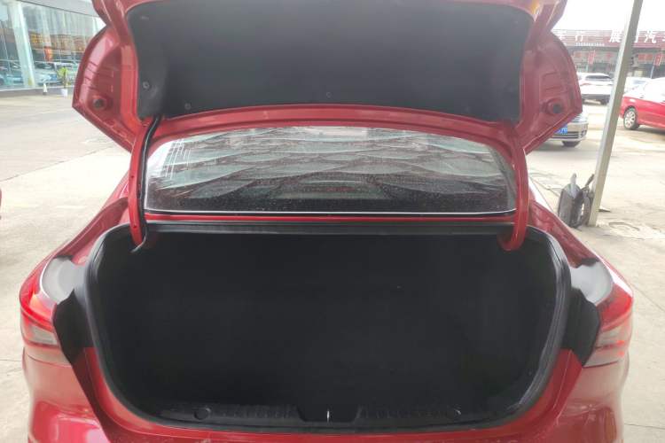 Used CHANGAN Eado 2018 High-Energy Edition 1.6L GDI Automatic Pioneer Model China V Standard
