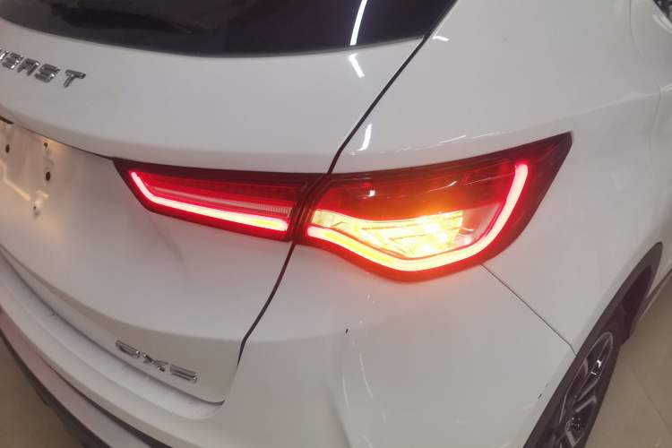 Used Soueast DX5 2019 1.5T CVT Flagship Model