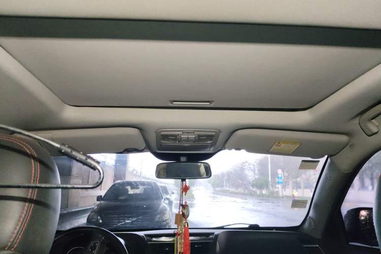 Used Geely Auto SX7 2014 2.0L Automatic Prestige Edition
