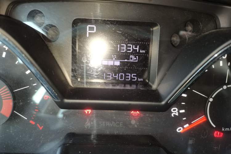 Used Citroen C4 Sega 2016 1.6L Automatic Comfort Model Odometer Close Up