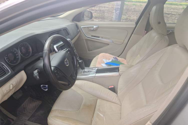 Used Volvo S60 2011 2.0T Comfort Edition